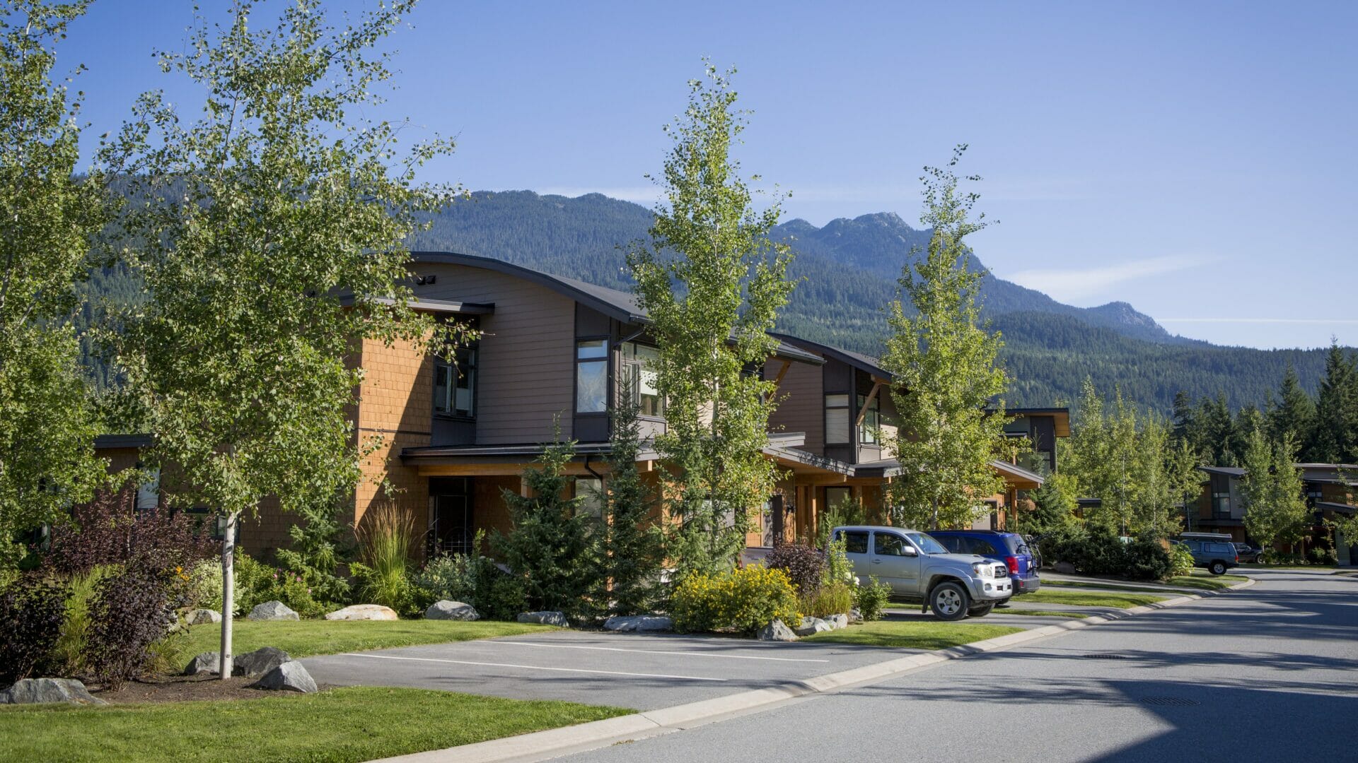 Cheakamus Crossing neighborhood image by Justa Jeskova