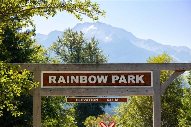 Rainbow Park entry sign image by Brett Hitchins